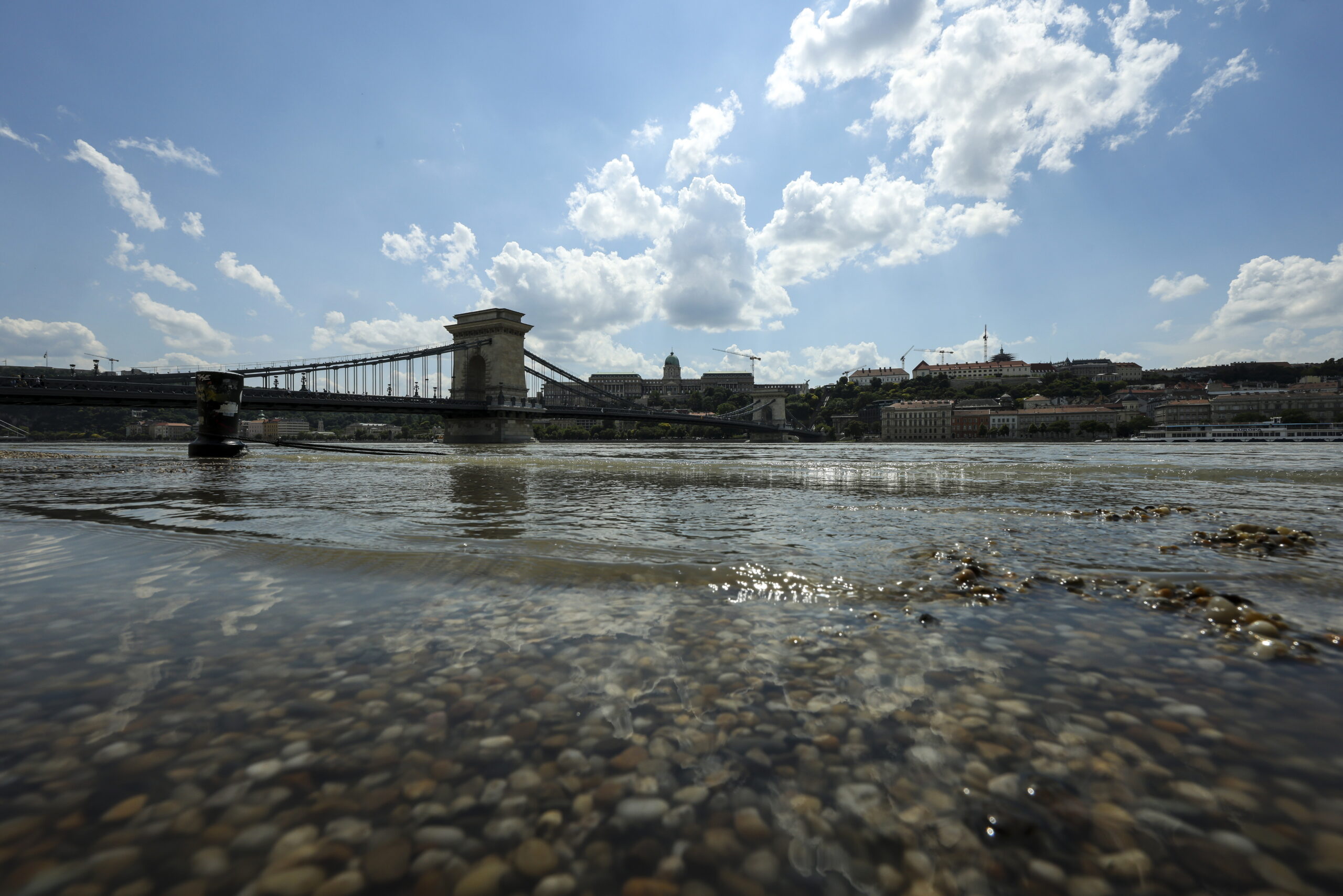 Karácsony Gergely: Az elmúlt évtized legnagyobb árvize közeledik Budapest felé