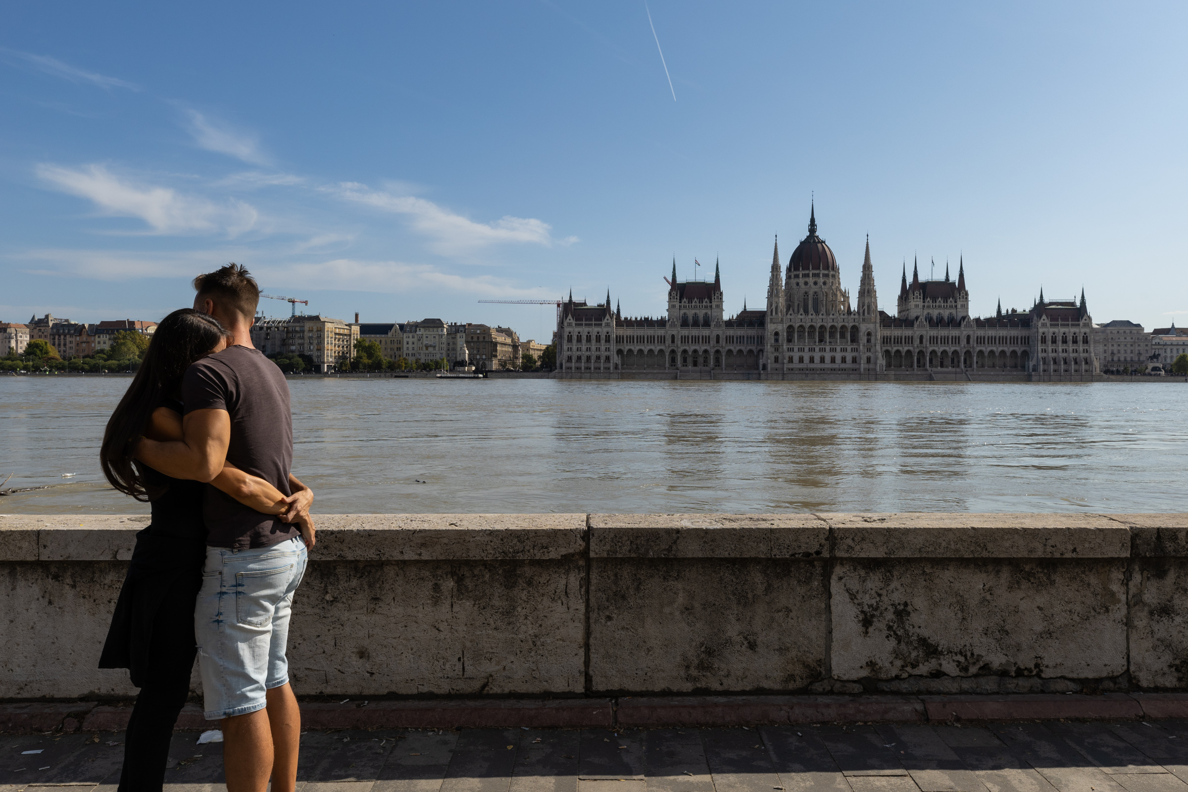 A legjobb képek a tetőző Dunáról - így nézett ki az áradó folyó Budapestnél és a Dunakanyarnál