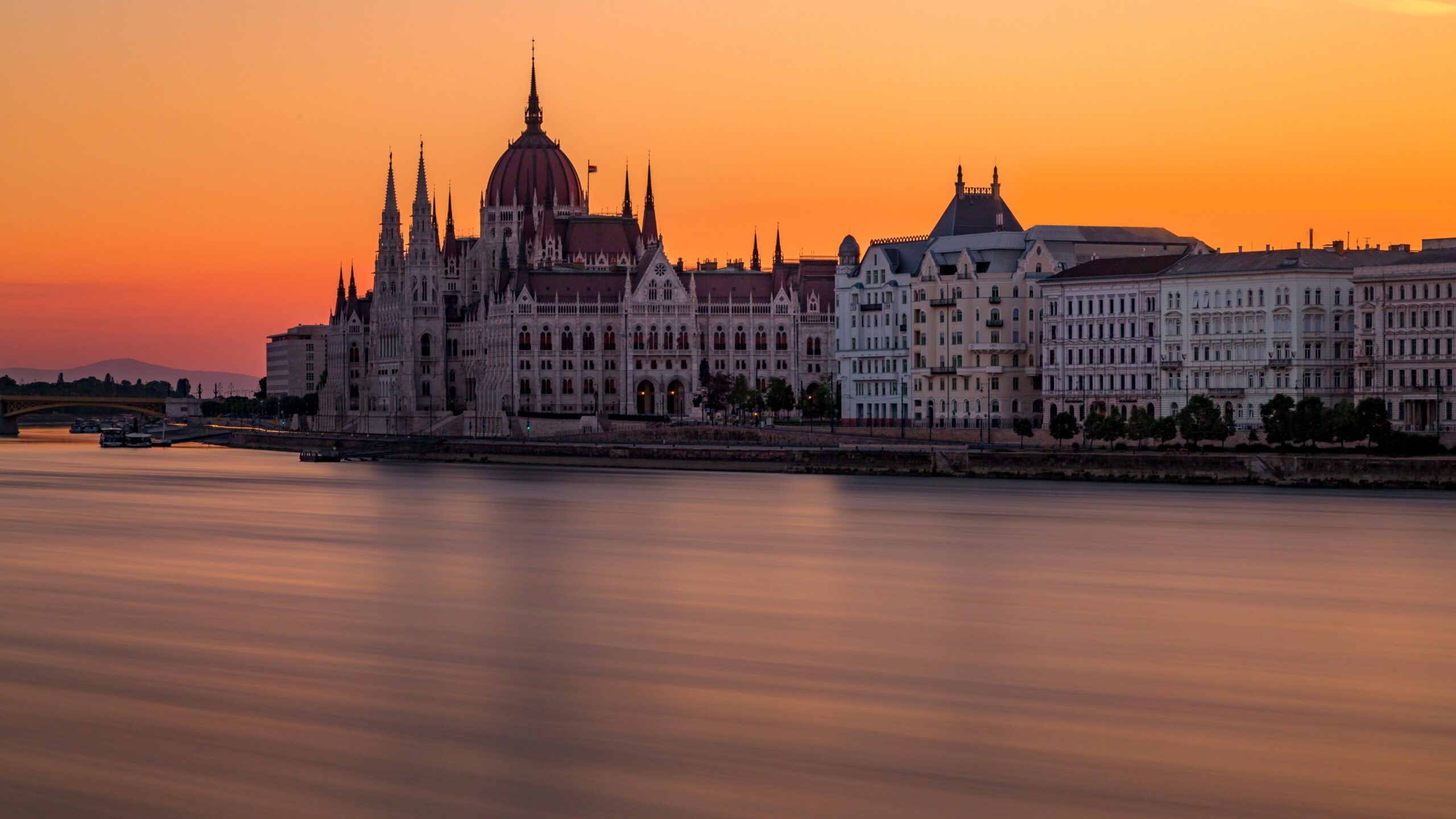 Megdőlt a hajnali melegrekord Budapesten